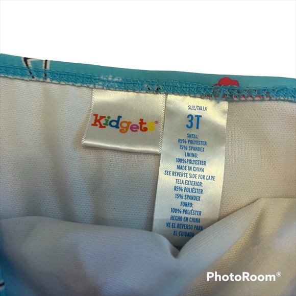 Kid Gets swimsuit T17 - Picture 4 of 5